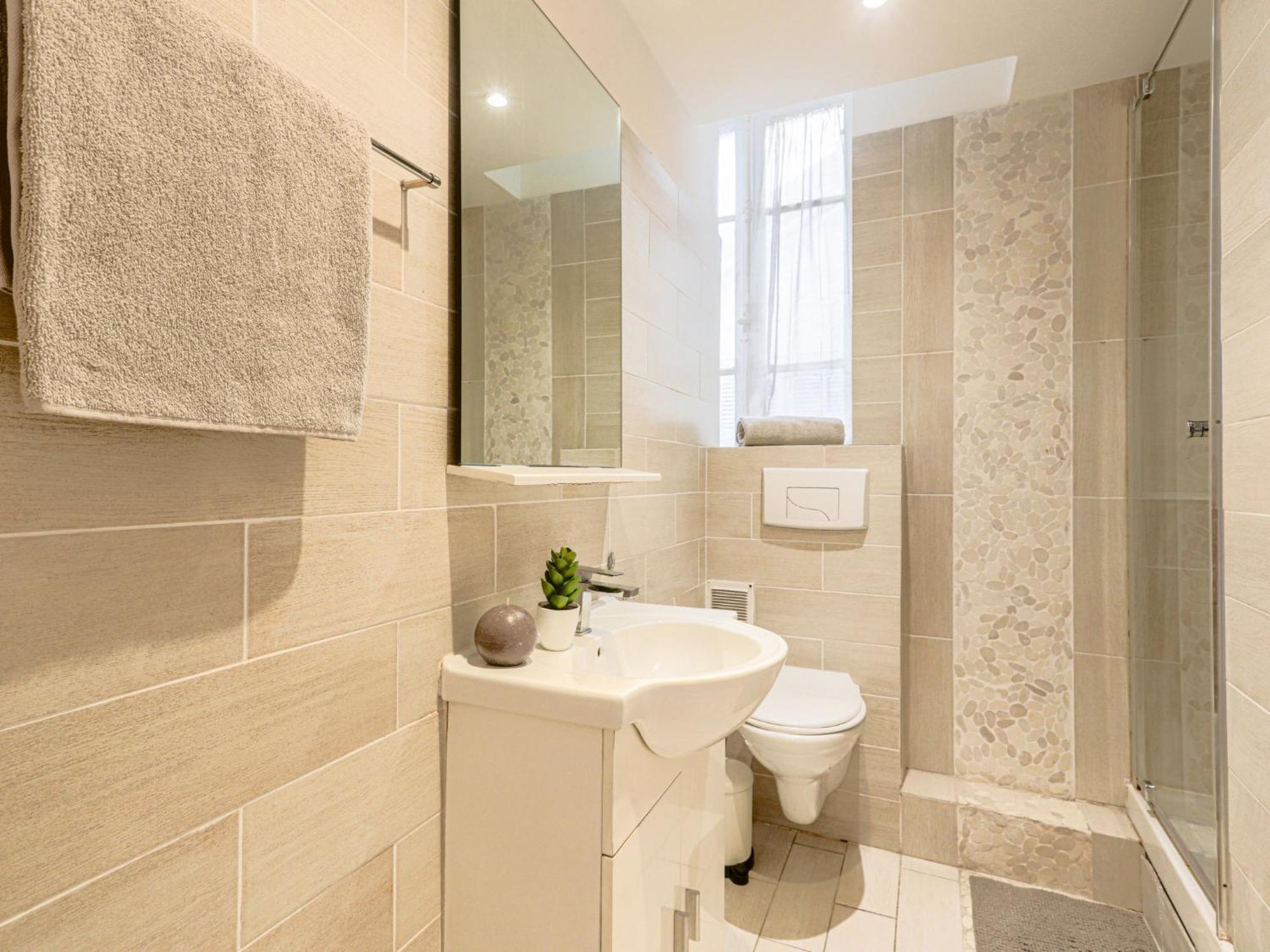 M-therese Promenade Anglais By Interhome Nice